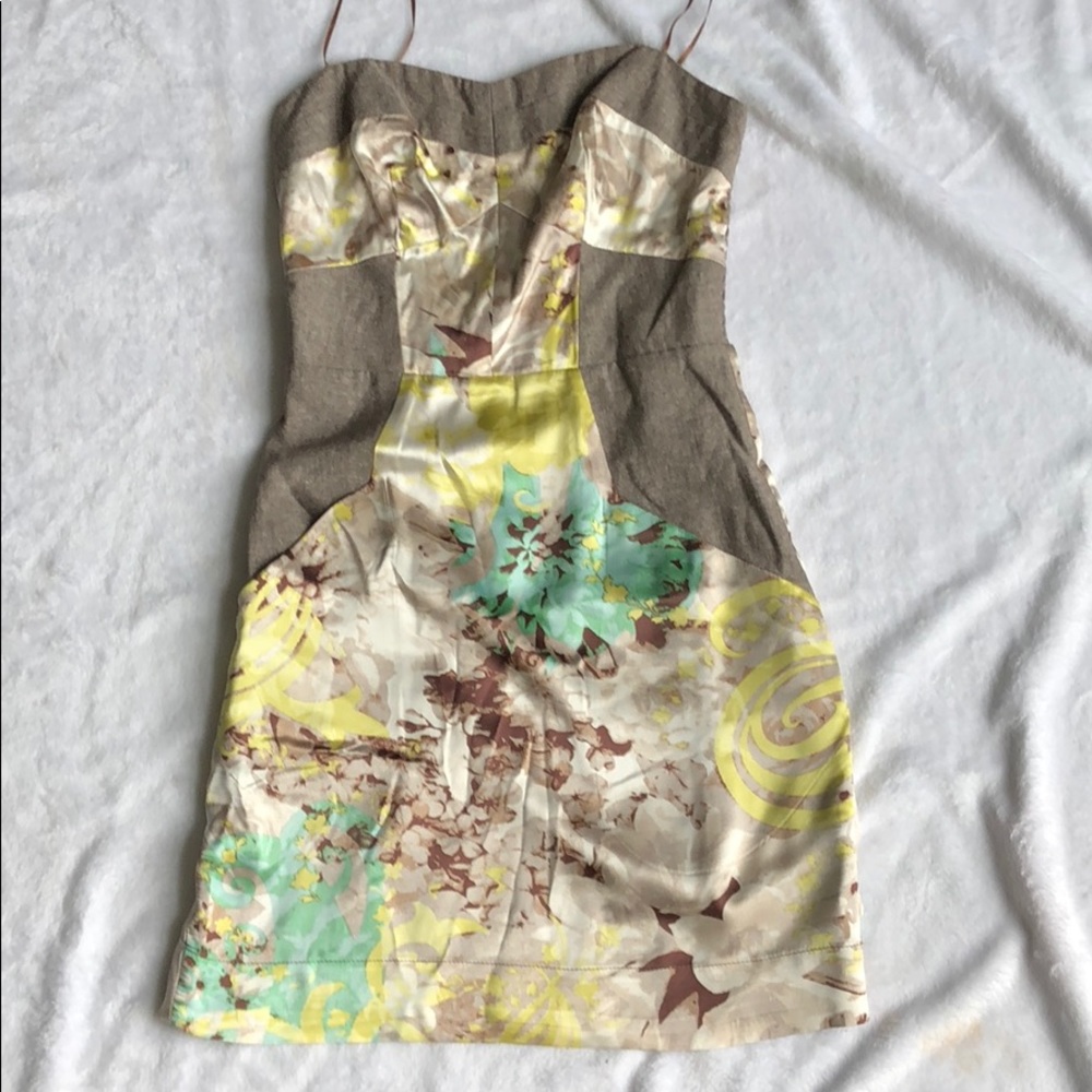 Printed cocktail dress with pockets